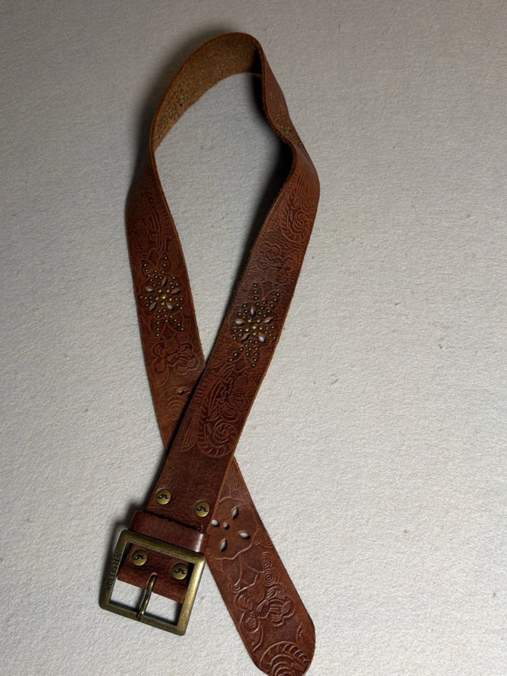 2000s Hollister Brown Floral Western Coastal Cowgirl Embossed Leather Belt